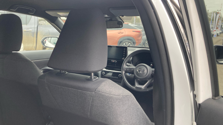 Toyota Yaris Cross 1.5 Hybrid Design 5dr CVT Hybrid Estate